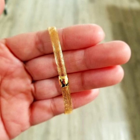 Jewelry - COPY - 18k Gold Bracelet